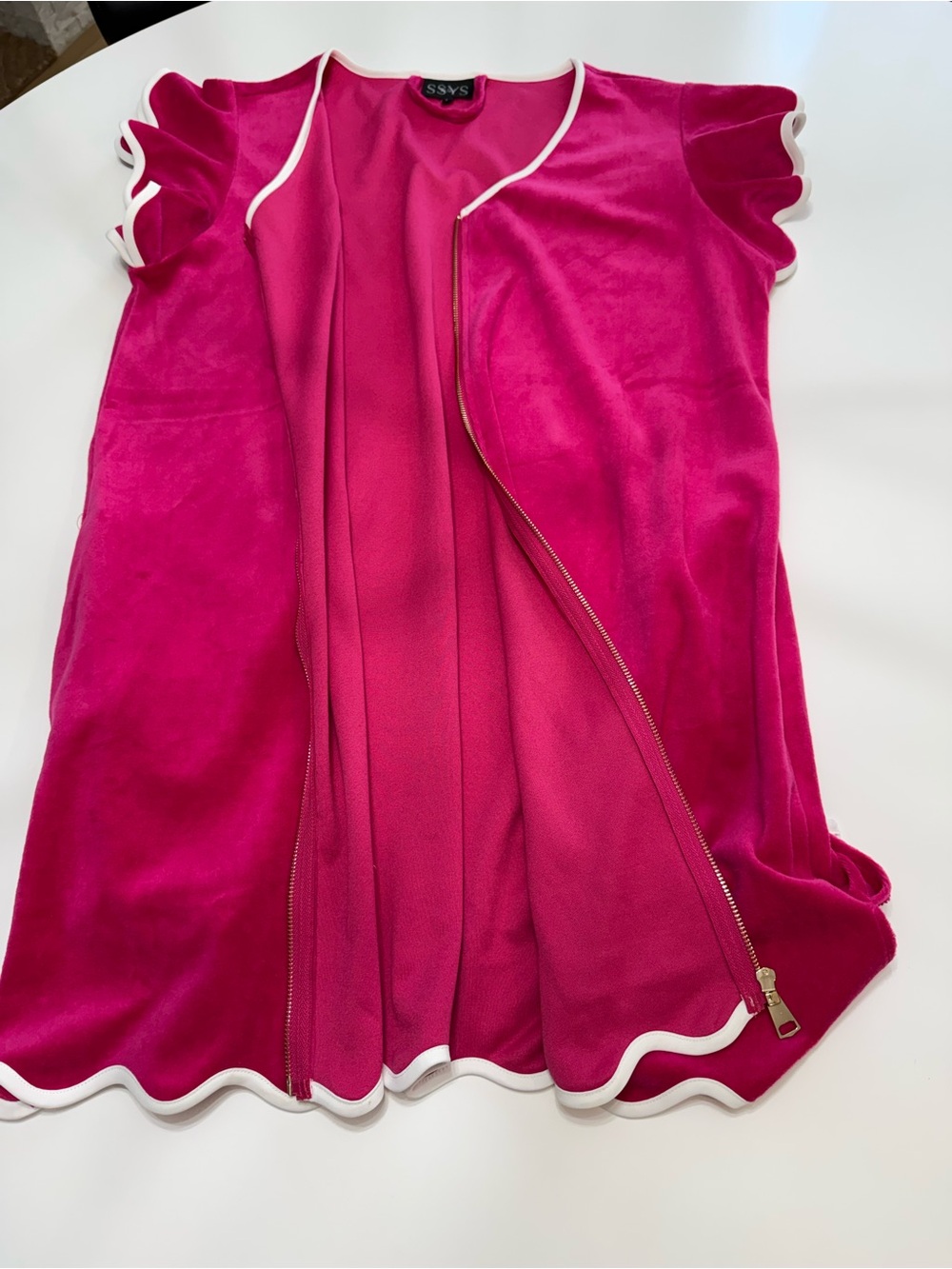 Fuchsia Zip-Front Scallop Sleeve Dress NWOT - Picture 6 of 7